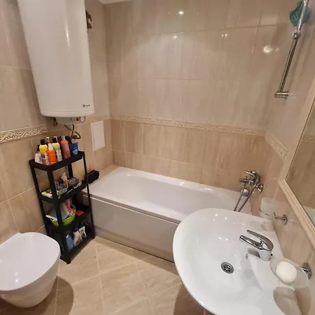 Large Two Floor Apartamento *