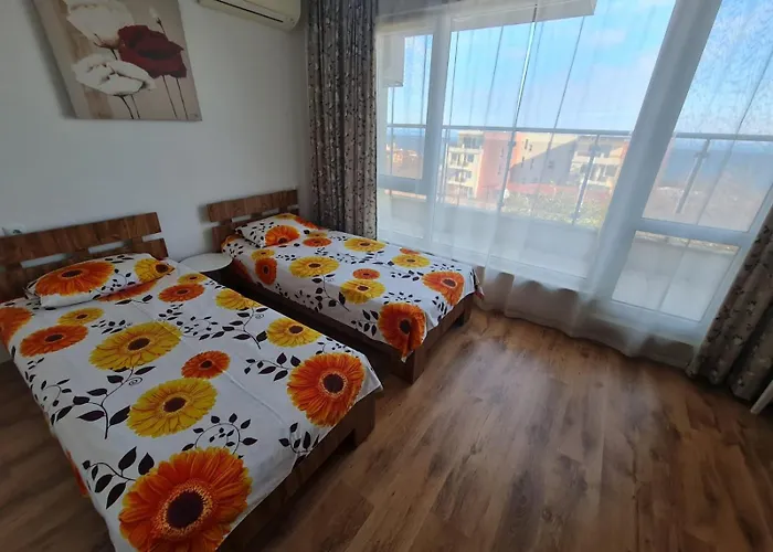 Large Two Floor Appartamento *